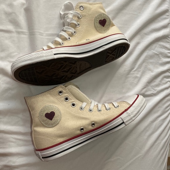 Converse CTAS Hi Natural/White/Garnet - Picture 1 of 4